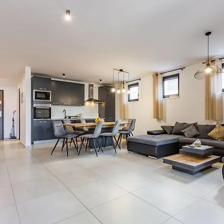 Km 1 Exclusive Apartman