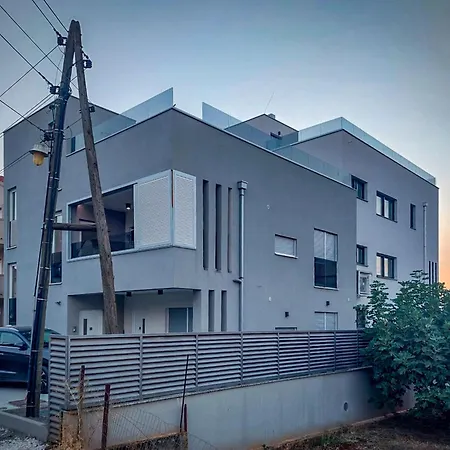 Km 1 Exclusive Lejlighed *